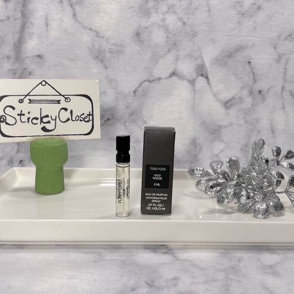 Tom Ford Other - TOM FORD Oud Wood EDP,Earthy Woody Oud Pepper-Sample Spray 2ml,0.07oz-BOXED-NEW